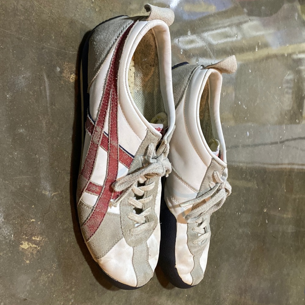 Onitsuka Tiger by ASICS Mens size 10